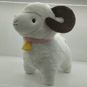 Oveja de peluche blanca personalizada, linda y adorable, con cuernos marrones y cuello rosa, para niños de 3 años en adelante. - Product Image 2