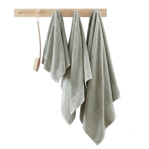 Toalla de Baño Rosa Sólida Premium de Secado Rápido, Toallas Grandes para Manos, Súper Suaves y Transpirables, para Baño y Ducha, Uso Doméstico, Venta al Por Mayor - Product Image 5