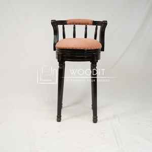 Tabouret de bar moderne réglable en bois massif et tissu rembourré pour usage commercial et domestique - Product Image 4