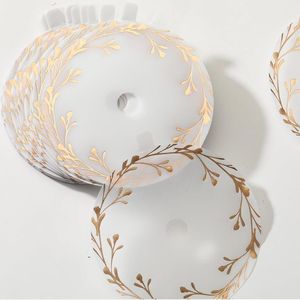 Disponible en plusieurs finitions et designs personnalisés. Parfait pour les décorations festives et les expositions de Noël - Product Image 6