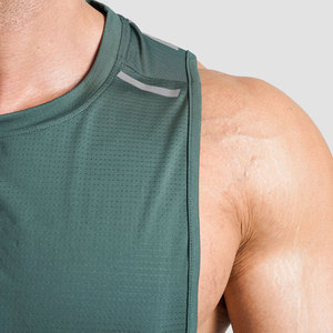 Débardeur pour homme grande taille avec logo personnalisé imprimé, vente directe d'usine en gros, vêtements de sport pour homme - Product Image 6