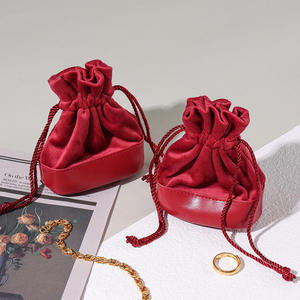 Bolsa de Dados Portátil de Cuero PU de Estilo Moderno, Bolsa Organizadora con Cordón de Cuero Vintage para Juegos de DND - Product Image 4