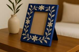 Cadre photo mural vertical en résine décorative, écologique et fait main - Product Image 2