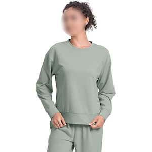 Ensemble de survêtement confortable pour femme en coton 100% : haut et pantalon longueur cheville, deux pièces, prix bas - Product Image 2