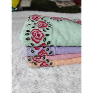 Saris de trabajo de bordado de varios hilos, tela Georgette suave con vestidos de borde de corte de arco de diamante Sirvoksi - Product Image 2