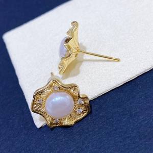 Exquisitos Pendientes de Perlas Hao Shi, Perlas de Agua Dulce con Aguja de Plata S925, Diseño de Textura de Hoja de Loto, Elegantes y a la Moda - Product Image 3