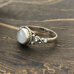 Dainty Moonstone Fashion <b>Ring</b> 2.4 Grams Weight - Product Image 1