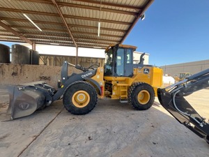รถตักล้อยาง 2001 624P 4WD ยี่ห้อ MAVERICK CORPORATE LOGISTICS LLC รุ่น Z225154 น้ำหนัก 200 ตัน 8000 พรีเมียม พร้อมส่งออก - Product Image 4
