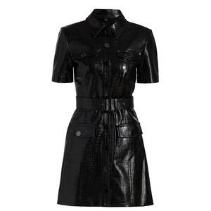 Vestido de Cuero Genuino para Mujer de Alto Rendimiento, Tela Suave, Ajuste Cómodo para Uso Diario - Product Image 1