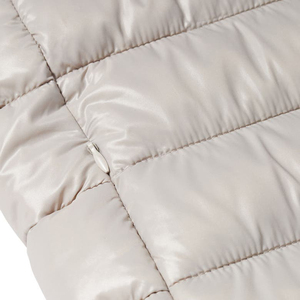 Chaleco Acolchado para Mujer, Diseño Premium, Protección Contra el Viento, Color Único, Fabricante al por Mayor - Product Image 6