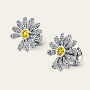 Pendientes de Flor con Diamante Amarillo en el Centro, Corte Brillante Redondo, Engaste Pavé, Plata 925, Joyería de Lujo para Mujer - Product Image 3