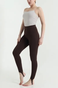 Nouveau design élégant Leggings sans couture pour femme, couleur unie, taille haute élastique, effet ventre plat, broderie torsadée, écologiques, logo sur la jambe gauche - Product Image 2