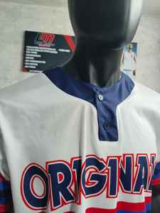 Long Mission Factory fabrique tous types de t-shirts de baseball personnalisés par sublimation, matériaux de qualité supérieure, vente en ligne à prix avantageux. - Product Image 4