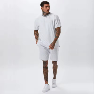 Ensemble décontracté d'été 2026 pour hommes : T-shirt respirant à manches courtes et short de plage 2 pièces en polyester/coton - Product Image 4