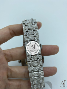 AARVA JEWELS นาฬิกากลไกหรูหรา สแตนเลสสตีล คริสตัลแซฟไฟร์ ตัวเรือนประดับเพชร 42 มม. แสดงวันที่แบบอนาล็อก สายแบบกำไลข้อมือ - Product Image 5