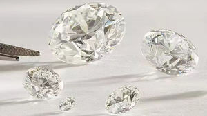 Pierre précieuse ovale de 3,00 x 2,00 mm, couleur D, de qualité supérieure, cultivée en laboratoire, DF VVS2VS1, taille excellente et aspect brillant, design élégant - Product Image 3