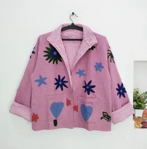 Chaqueta Suzani de Algodón Bordada con Flores Rosadas de Primera Calidad, Cuello Alto, Manga Larga, Bordado a Mano, Estilo Prairie Chic, Chaqueta de Invierno - Product Image 3