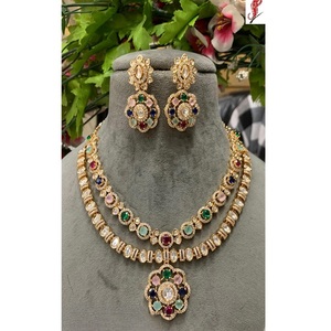 Ensemble collier et boucles d'oreilles en laiton plaqué or de haute qualité, style Polki, pour les fiançailles, les mariages, les cadeaux, les fêtes, pour femmes - Product Image 2