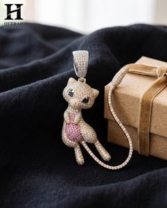 Bijoux Hip Hop Personnalisés, Pendentif Personnage Anime Blanc Rose Sertie de Pierres, Breloque Chat - Product Image 5