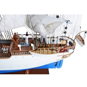 เรือจำลองไม้ซีดาร์งานฝีมือขนาด 80 ซม. ของคริสเตียน ราดิช พร้อมฐานตั้งโชว์ ของตกแต่งบ้าน ของสะสม ของขวัญ ทาสีแล้ว - Product Image 6