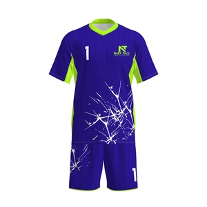 Vêtements de sport confortables pour hommes, uniforme de football 100% polyester, uniforme de football sur mesure pour hommes - Product Image 1