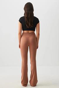 Leggings de yoga sans couture taille haute personnalisés pour la vente en gros, effet froncé aux fesses, haute élasticité, collants de sport et de fitness pour femmes - Product Image 4