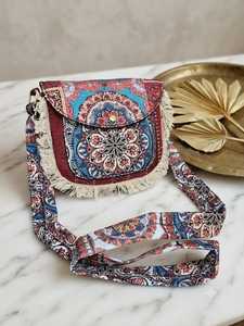 Cute Bow Canvas Hand-Painted Tassel Fringe Saddle Crossbody Shoulder Bag for Women-Ethnic Style All Seasons Waterproof - Product Image 3