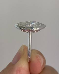 Anillo con incrustaciones de moissanita brillante de 2 quilates con corte marquesa para mujer, plata 925 original, para regalo de promesa de boda para amantes - Product Image 5