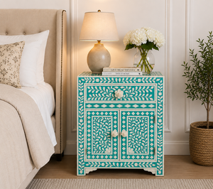 Mesita de Noche de Resina Turquesa con Incrustaciones de Hueso, Cajón y Puertas, Gabinete de Lujo, Mesita de Noche Artesanal para Dormitorio - Product Image 1