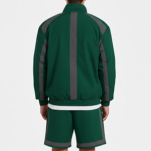 ชุดวอร์มเทรนด์ใหม่ปี 2025 สไตล์สตรีทแวร์ ผ้าฝ้าย 100% พิมพ์ลาย พร้อมเสื้อแจ็คเก็ตกันลม  ปักโลโก้ตามสั่ง ชุดเซ็ต 2 ชิ้น เสื้อสเวตเชิ้ตและกางเกงขาสั้น - Product Image 3