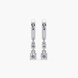 Boucles d'oreilles minimalistes en or 14 carats avec diamants de laboratoire ronds, pendantes, 0,70 carat, serties à griffes, double pendentif, bijoux fins pour femme, à porter au quotidien - Product Image 2