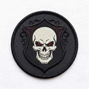 Parche Termoadhesivo Personalizado de Daga de Vampiro, Insignia Bordada Circular, Aplique de Ala de Murciélago y Espada para Ropa Gótica de Halloween y Chaquetas Vaqueras - Product Image 5