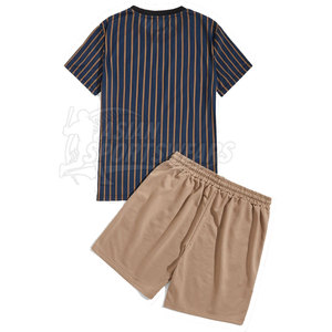 Ensemble T-shirt et short décontracté pour hommes, style streetwear, vente en gros, logo et taille personnalisables - Product Image 2