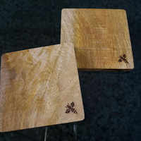 Ensemble de dessous-de-plat en bois de manguier naturel, logo personnalisé gravé, dessous-de-plat faits à la main, décoration de cuisine et de salle à manger