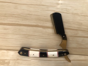 Hot Selling sharp Barber Folding Shaving <b>razor</b> Wooden Handle Safety <b>razor</b> Stainless Steel Straight <b>razor</b> - Product Image 2