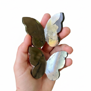 Al por mayor: Alas de mariposa de pirita natural talladas en cristal, piedra energética, espécimen mineral curativo para decoración del hogar y la oficina - Product Image 5