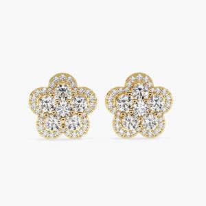 Pendientes de Diamante Cultivado en Laboratorio de Forma Redonda, Oro de 14K, 1ct, Diseño Floral, Pendientes para Uso Diario, Joyería Minimalista para Mujeres e Hijas - Product Image 1