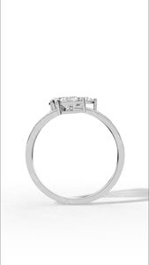 แหวนแต่งงานเพชรทรงลูกแพร์แบบหลายเม็ดประดับเพชรเลี้ยงในห้องปฏิบัติการ ดีไซน์กิ่งใบไม้ ทอง 10K ขายส่ง OEM ผู้ผลิตเครื่องประดับชั้นดี - Product Image 4