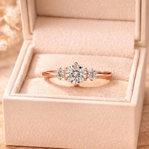 Bague de fiançailles en diamant de laboratoire taille brillant et taille rond, or massif 10K 14K 18K, design de joaillerie fine E VVS, certifiée IGI - Product Image 2
