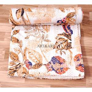 Edredón Kantha Hecho a Mano en India, 100% Algodón, Diseño con Estampado de Búho, 220g de Peso de Tela, Origen Rajasthan - Product Image 5