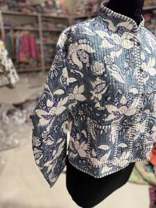 <b>Quilted</b> Cotton <b>Jacket</b> Women Floral <b>Pattern</b> Mandarin Collar Full Sleeve Autumn Regular Length Patch Pocket Woven Fabric GIFT - Product Image 4