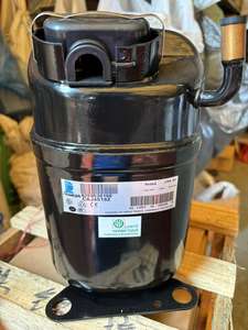 Compresseur de réfrigération Tecumseh TAJ4519Z (POE) <span class=keywords><strong>R404A</strong></span> 400V/3F/50Hz pièces de réfrigérateur et compresseur de réfrigérateur - Product Image 4