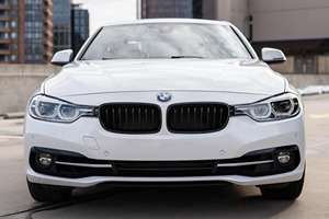 BMW 328-i berline 2016 - Product Image 3