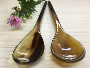 Ensemble de couverts en corne de buffle polie de haute qualité, corne de vache, fabriqué à la main, style amour, cuillère à salade pour le petit-déjeuner, repas, prix bas - Product Image 3