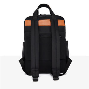 Mochila Moderna y Elegante para Viajes y Senderismo, con Logotipo Personalizado, Ligera, de Cuero, con Cierre de Cremallera - Product Image 4