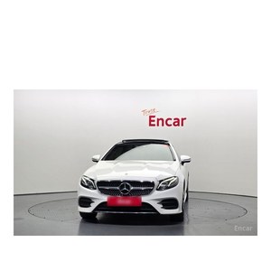 Mercedes-Benz Classe E E220d Coupé 2019, 109 205 km, Diesel, Automatique, Sièges en Cuir, Caméra Arrière, Volant à Gauche - Product Image 3