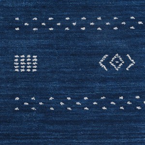 Tapis tribal bleu marine moderne, tissé à la main, géométrique, en laine marocaine, style minimaliste pour salon, chambre et décoration intérieure - Product Image 4