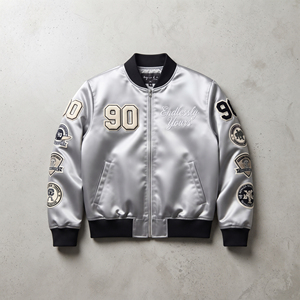Blouson Bomber en Satin à Col Rond pour Homme avec Broderie Lettres, Veste en Soie Satinée Grise à Fermeture Éclair, Blouson Universitaire en Satin Personnalisé avec Broderie - Product Image 6