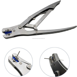 WORLD PRECISION SURGICAL Veterinary Shoulder Joint Distraction Forceps Stainless Steel Manual Orthopedic Surgical <b>Clamp</b> Hospital - Product Image 1