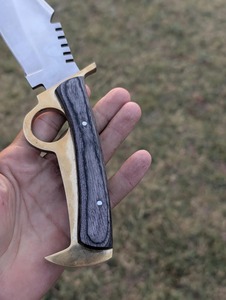 Couteau de chasse à lame fixe avec manche en bois, lame à pointe tombante, bord dentelé, acier inoxydable, étui en cuir, OEM, lot de 2 - Product Image 4